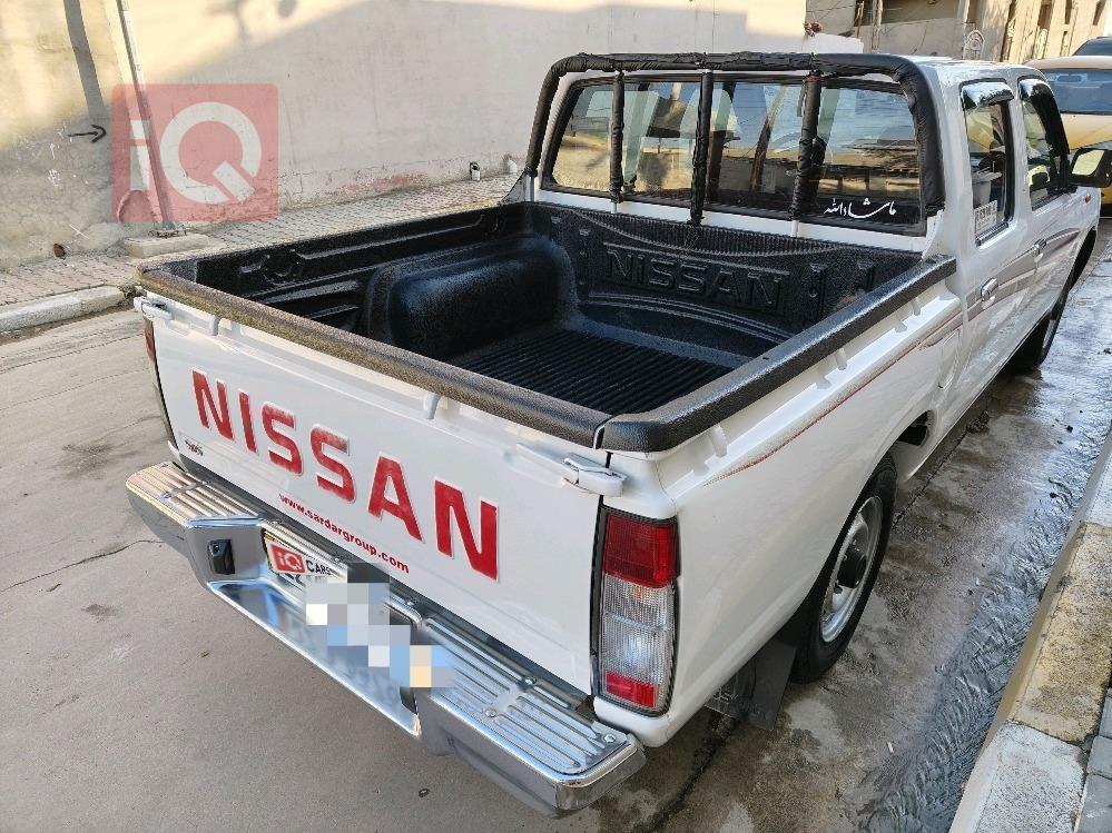 نيسان بيك اب